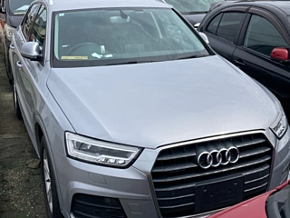 AUDI Q3 2016