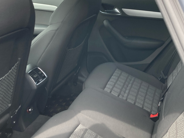 AUDI Q3 2016