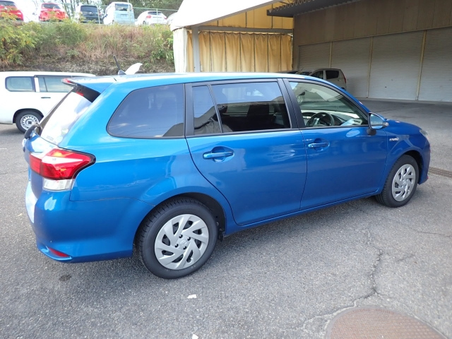 TOYOTA COROLLA FIELDER 2020