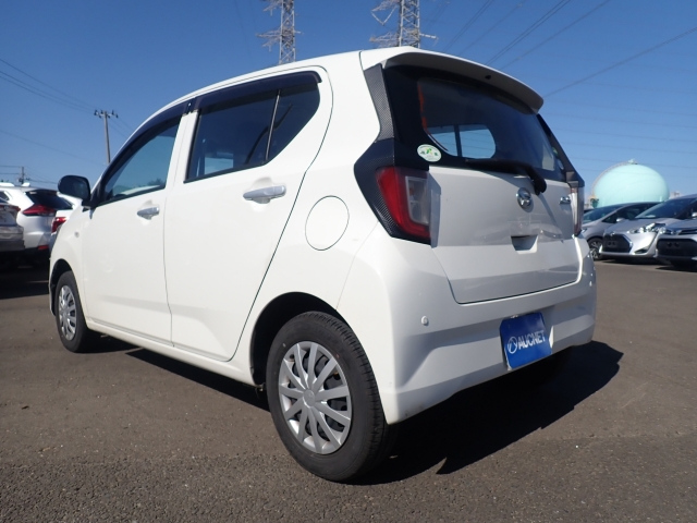 DAIHATSU MIRA E S 2020