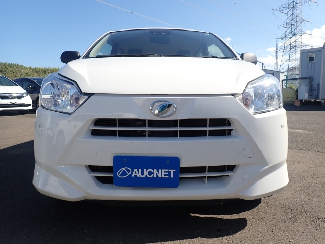 DAIHATSU MIRA E S 2020