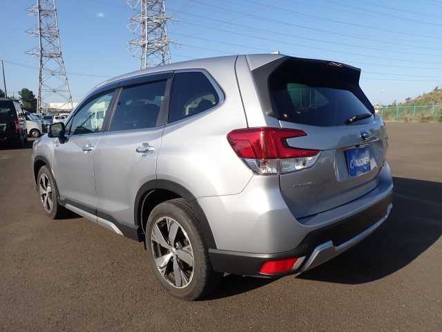 SUBARU FORESTER 2021