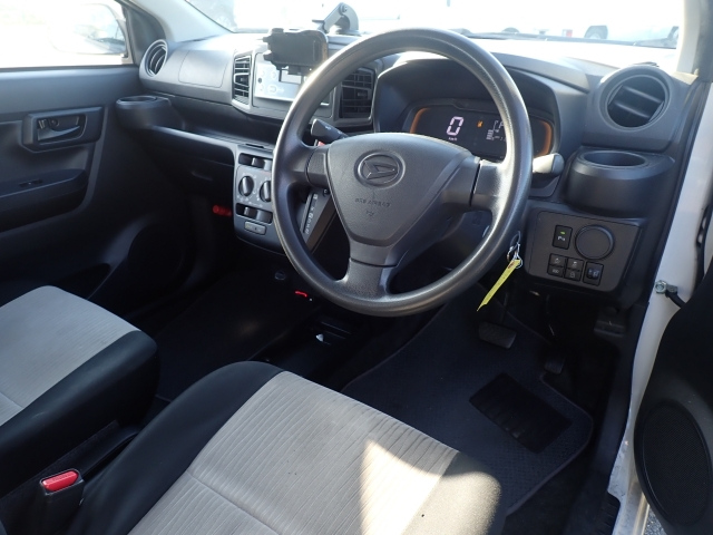 DAIHATSU MIRA E S 2018