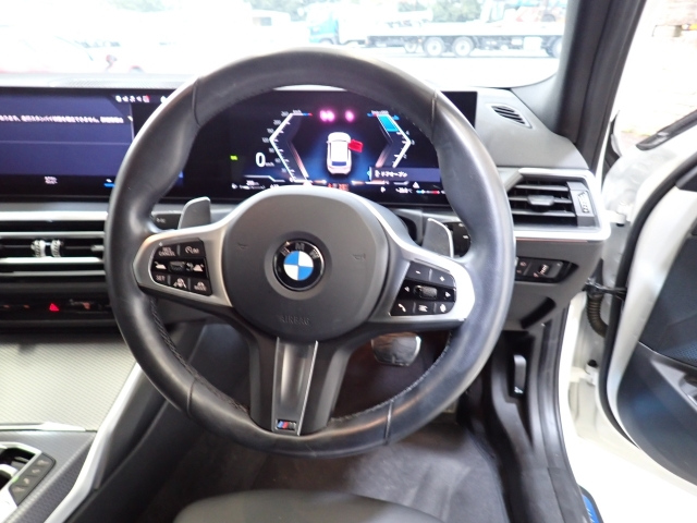 BMW 3 SERIES 2024