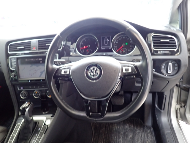 VOLKSWAGEN GOLF VARIANT 2014