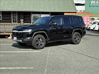 TOYOTA LAND CRUISER 2023