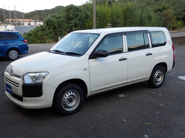 TOYOTA PROBOX 2020
