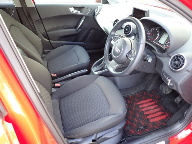 AUDI A1 2015
