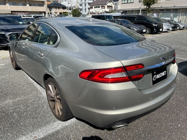 JAGUAR XF SERIES 2012