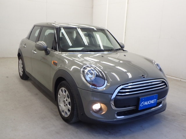 BMW MINI 2018