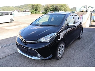 TOYOTA VITZ 2014