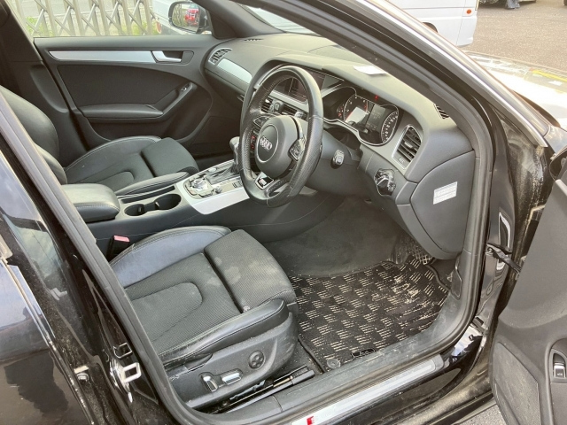 AUDI A4 2015