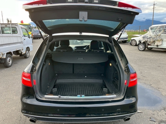 AUDI A4 2015