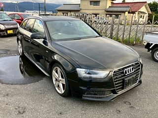 AUDI A4 2015