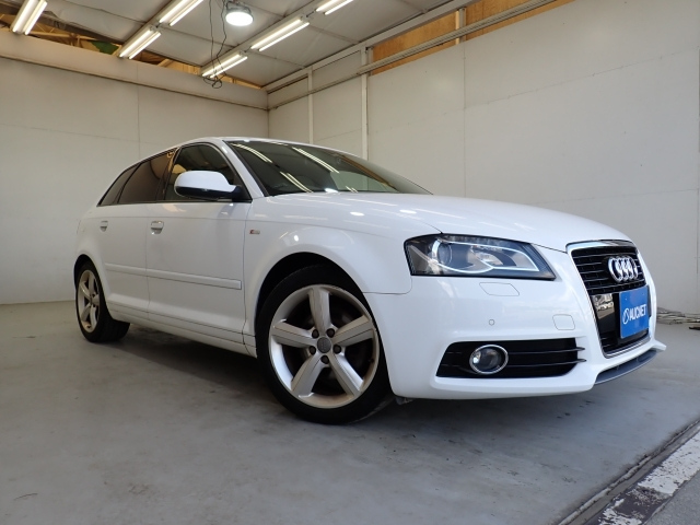 AUDI A3 2012