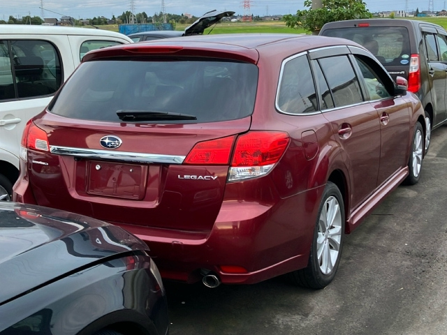 SUBARU LEGACY 2012
