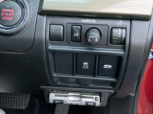 SUBARU LEGACY 2012