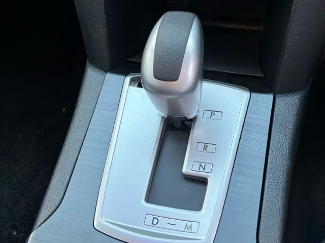SUBARU LEGACY 2012