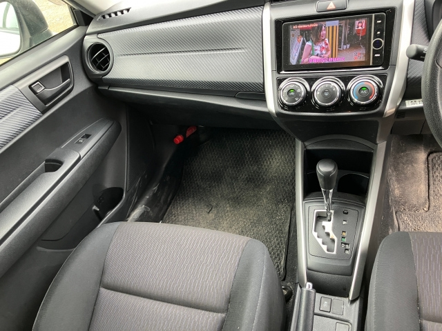 TOYOTA COROLLA FIELDER 2012