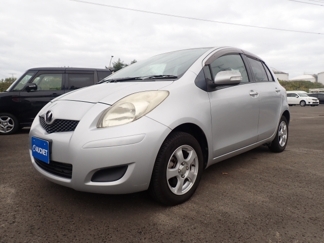 TOYOTA VITZ 2008