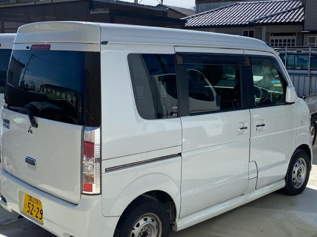 MITSUBISHI TOWNBOX 2014