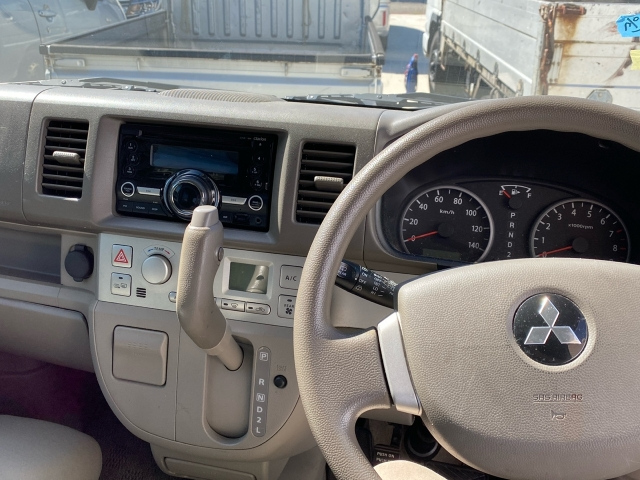 MITSUBISHI TOWNBOX 2014