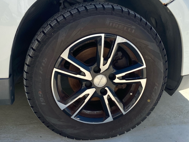 PEUGEOT 2008 2015