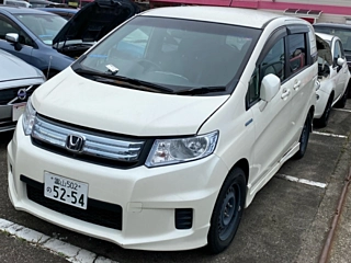 HONDA FREED 2012