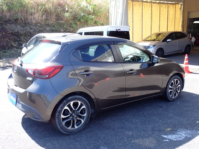 MAZDA DEMIO 2014