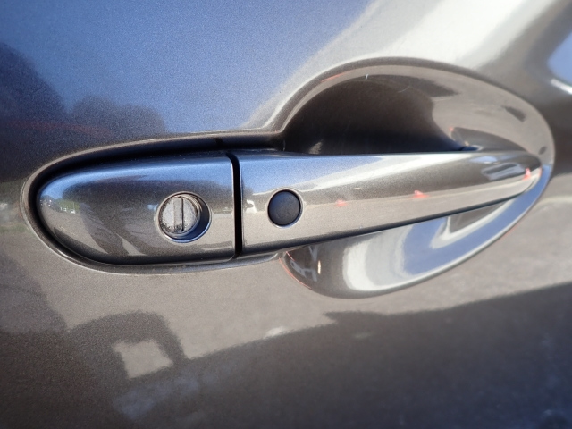 MAZDA DEMIO 2014