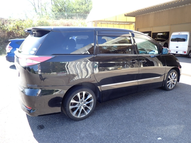 TOYOTA ESTIMA 2016