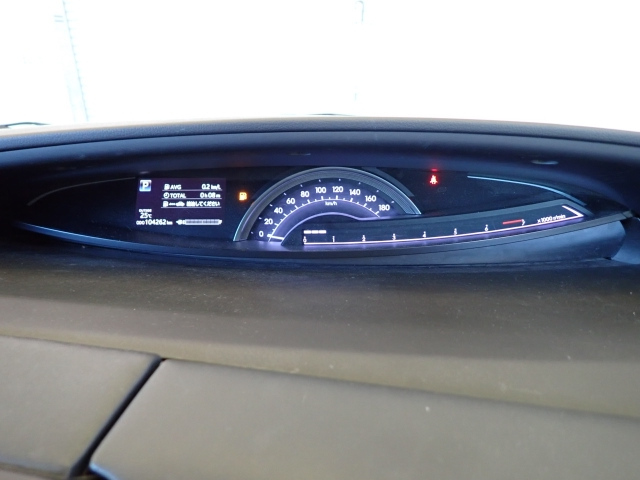 TOYOTA ESTIMA 2016
