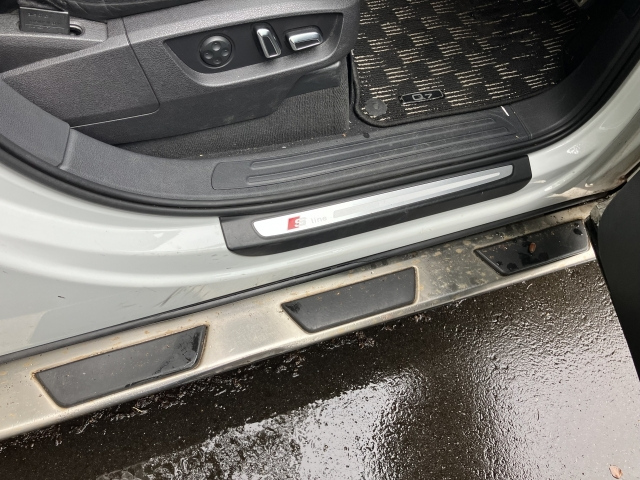 AUDI Q7 2012