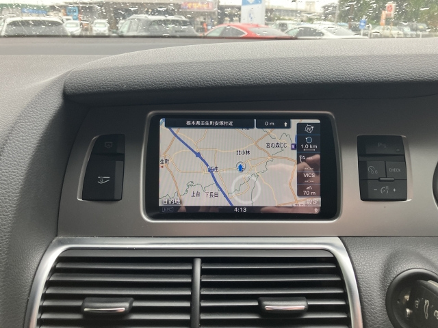 AUDI Q7 2012