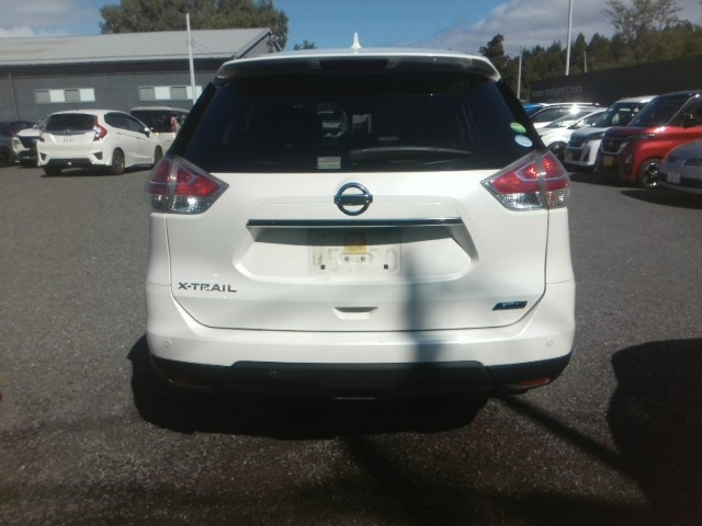 NISSAN X-TRAIL 2016
