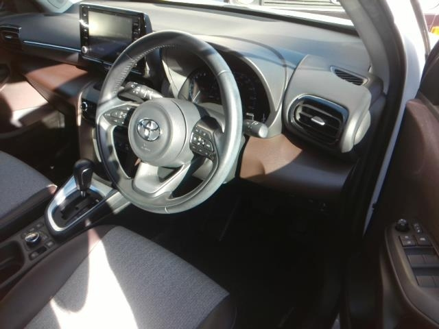 TOYOTA YARIS CROSS 2022