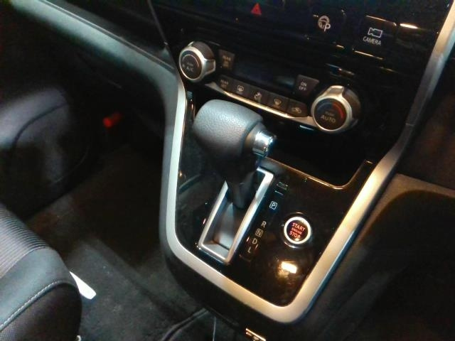 NISSAN SERENA 2018
