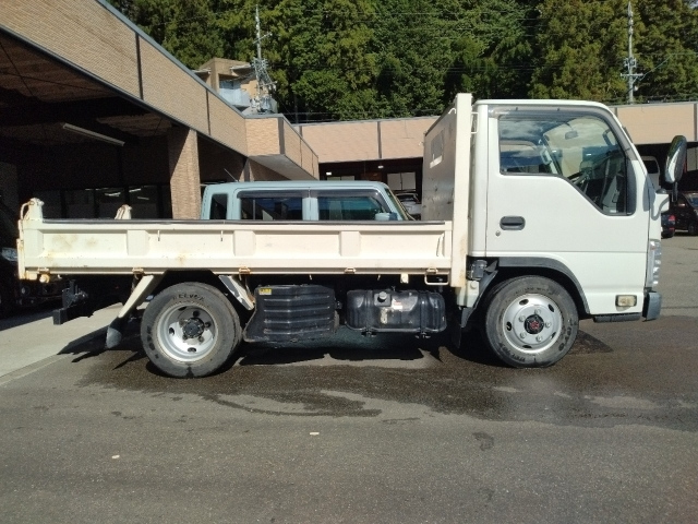 ISUZU ELF 2016