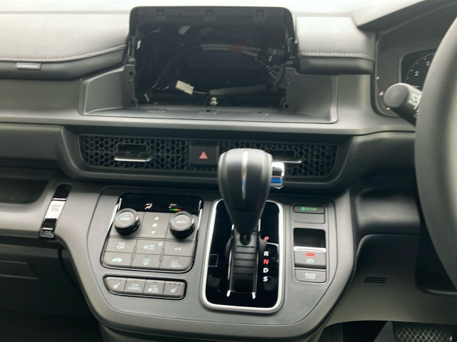 HONDA STEP WAGON 2025