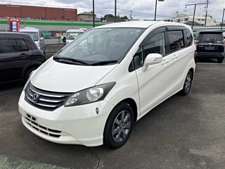 HONDA FREED 2010