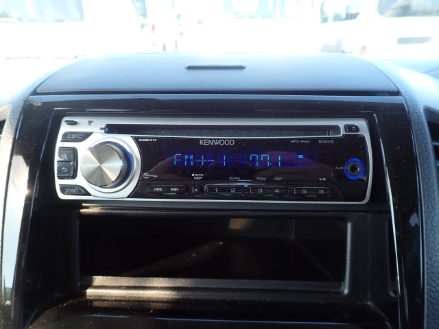 NISSAN ROOX 2010