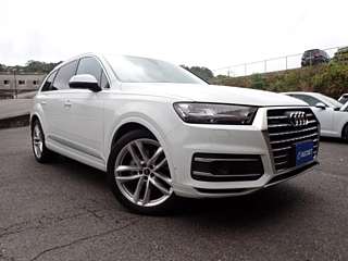 AUDI Q7 2017