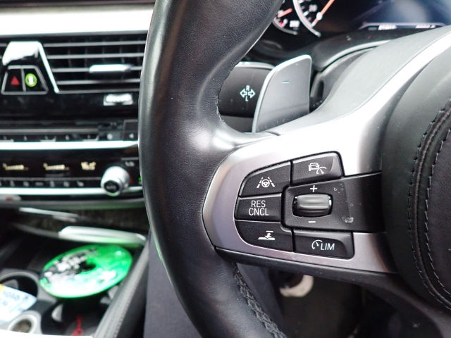 BMW 5 SERIES 2019