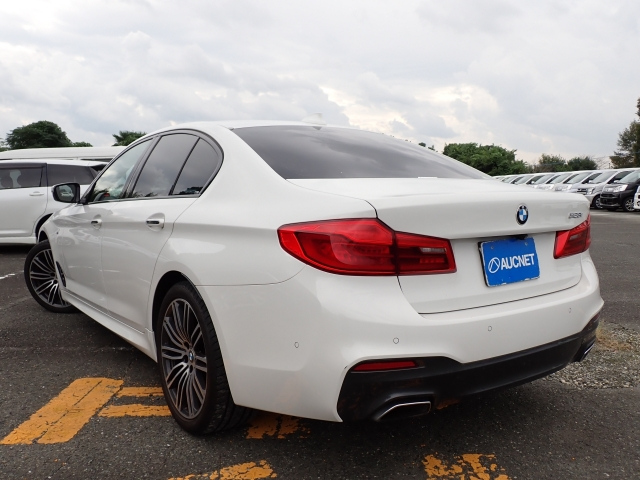 BMW 5 SERIES 2019