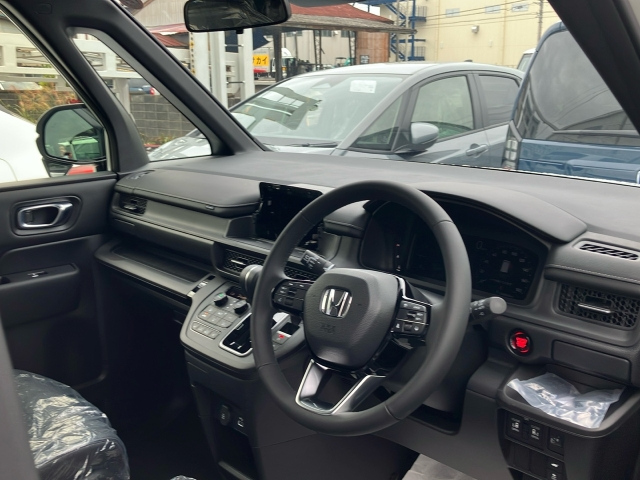 HONDA STEP WAGON 2025