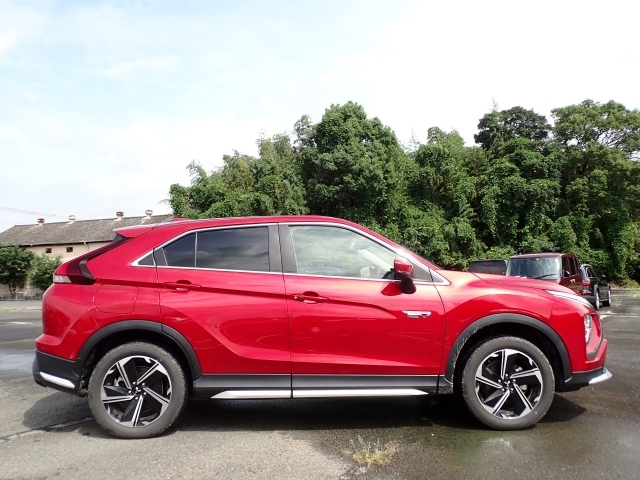 MITSUBISHI ECLIPSE CROSS 2021