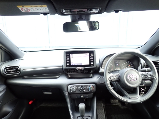 TOYOTA YARIS 2021