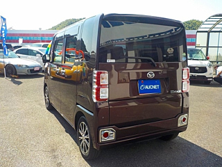 Заказать DAIHATSU WAKE