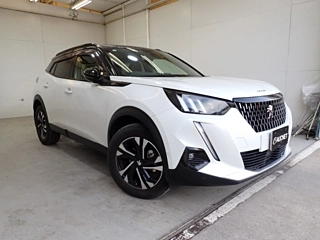 Заказать PEUGEOT 2008