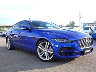 Заказать JAGUAR XE